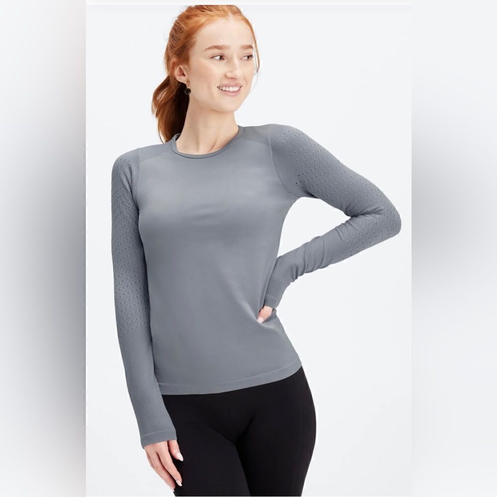 Fabletics Sync Seamless Long-Sleeve Top